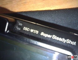 索尼電子產(chǎn)品屏幕清潔與設(shè)備選配指南 從T77、W170相機(jī)到筆記本周邊